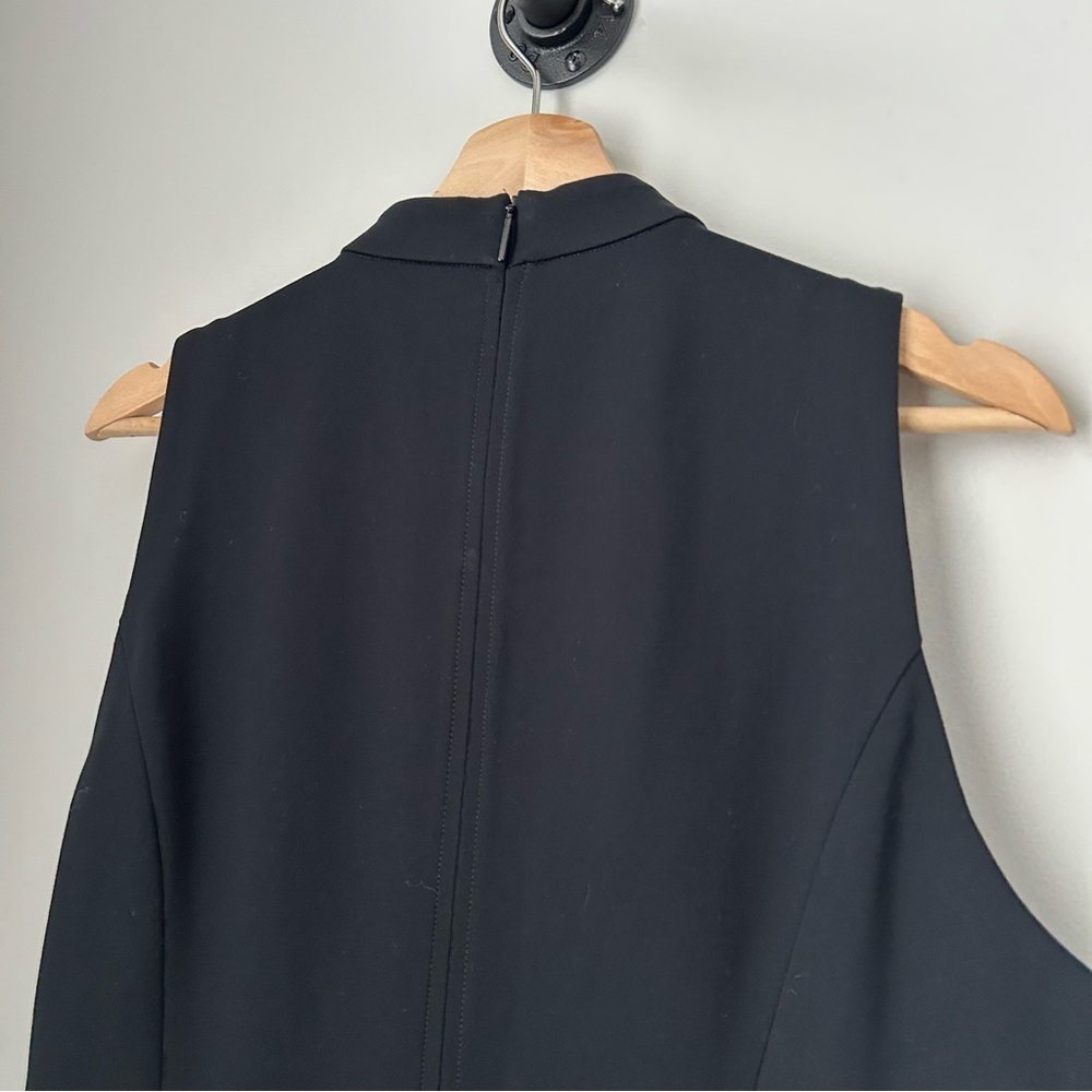 SPANX Belted Sleeveless Ponte Cargo Dress - Picture 6 of 9
